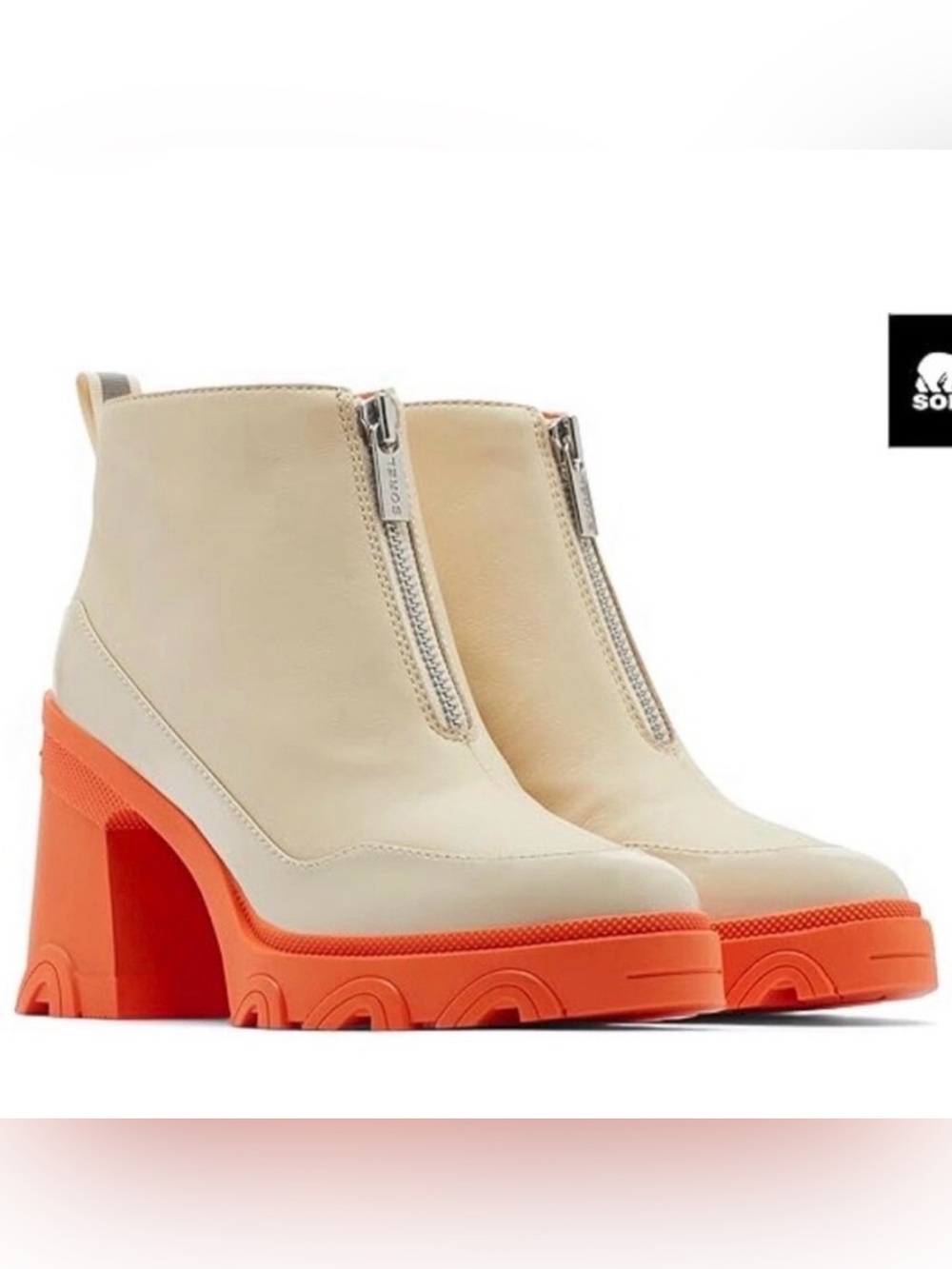 NIB Sorel Cream Leather Ankle Boots with Orange Platform Sole